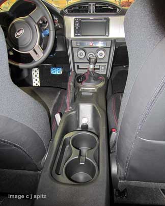 brz center console with cupholders