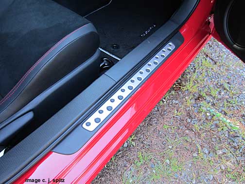 brz metal door trim