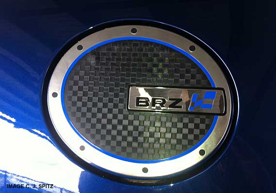 subaru brz with optional fuel door cover