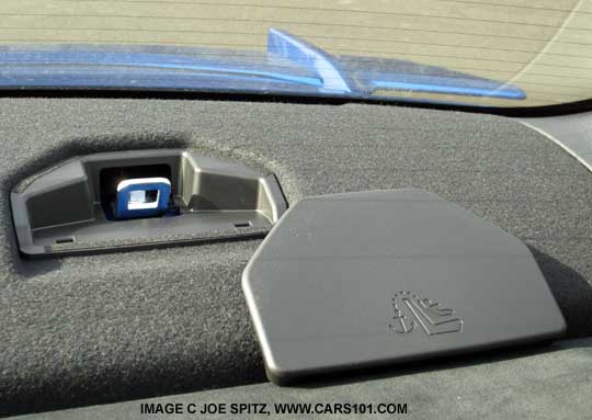 Subaru BRZ has 2 child seat LATCH tether clips