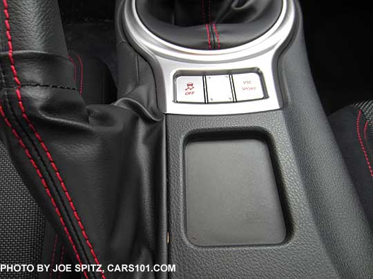 2015 Subaru BRZ Premium console. Notice no heated seat buttons