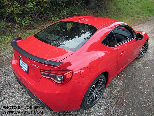 rear spoiler , 2017 Subaru BRZ Limited, Pure Red color