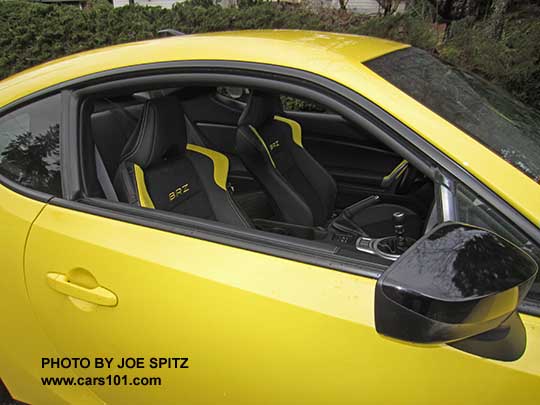 gloss black upper and matte black lower side mirror 2017 Subaru BRZ Limited Series.Yellow