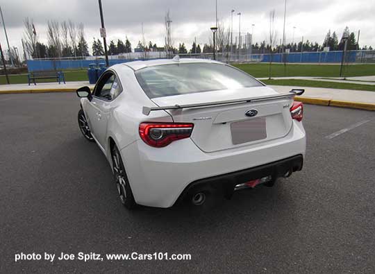 crystal white  2017 Subaru BRZ Limited with optional performance Package #02 - 17" high luster dark gray alloys