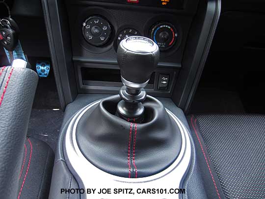2017 Subaru BRZ Premium 6 speed manual transmission shifter, and shift boot with red stitching. Premium mod3l shown.