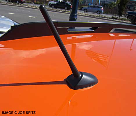 crosstrek roof mounted antenna without satellite radio or navigation gps