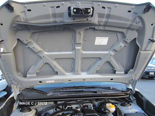 premium crosstrek manual transmission with no underhood insulation