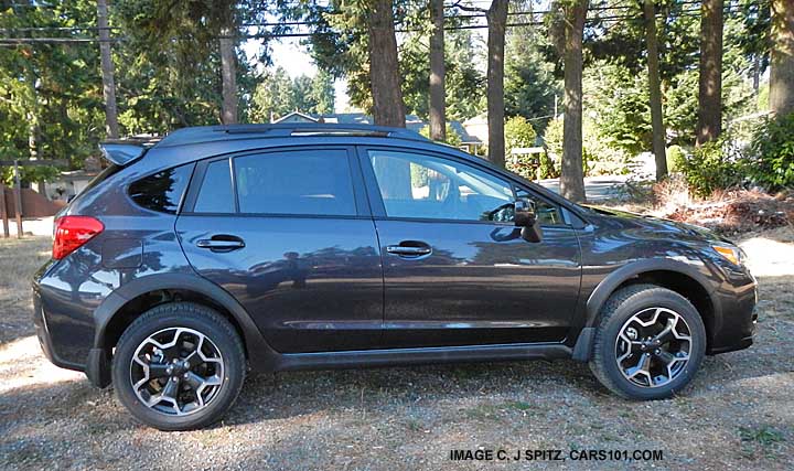 subaru crosstrk, gray colored