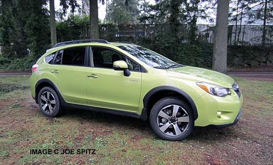 side view plasma green Subaru Crosstrek Hybrid