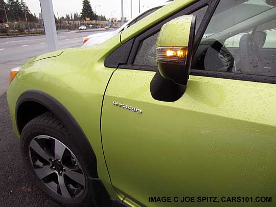Subaru Crosstrek Hybrid has turn signals integrated in the outside mirrors