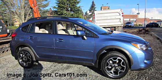 side view, quartz blue crosstrek