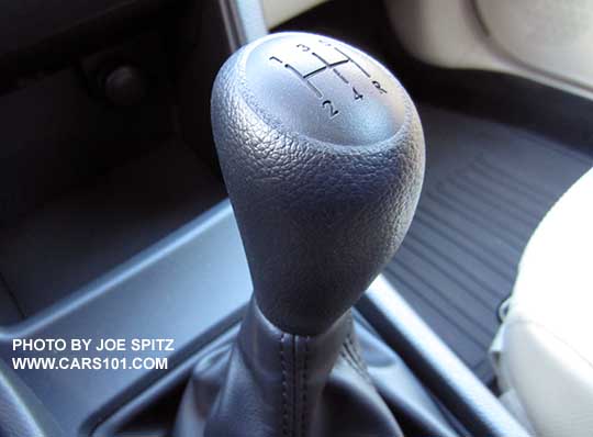 close-up of the 2015 Crosstrek 5 speed manual transmission vinyl shift knob
