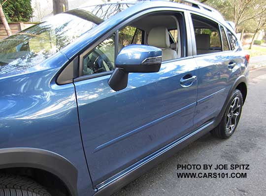 2015 Subaru Crosstrek, quartz blue pearl, with optional body side moldings