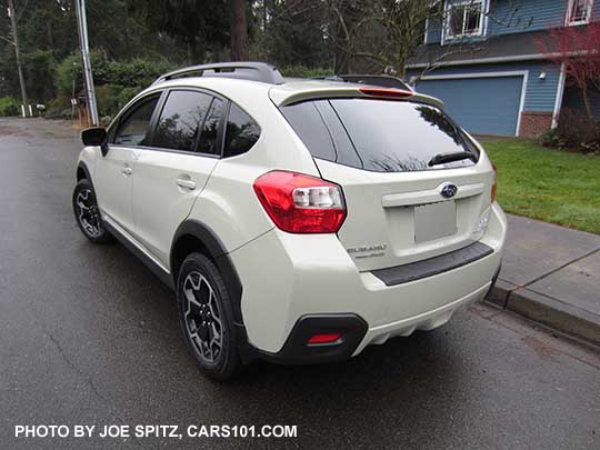 rear view side view desert khaki colored 2015 Subaru Crosstrek