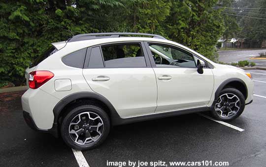 side view 2015 Subaru Crosstrek, desert khaki color