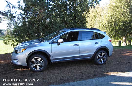 side view side view 2015 Subaru Crosstrek Hybrid. Ice Silver shown