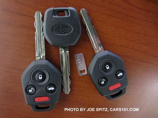 2016 Crosstrek has three door and ignition keys, two with remote lock/unlock buttons