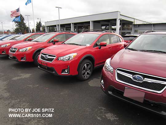 2017 Subaru Crosstrek side-by-side  Crosstrek Venetian Red color, and Crosstrek Premium Special Edition Pure Red color