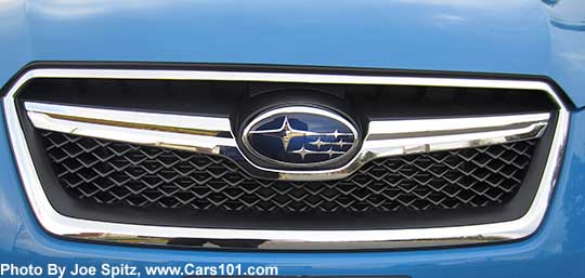 2017 Subaru Crosstrek standard black honeycomb grill with matte black frame, chrome accent bar and center logo