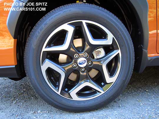 2018 Subaru Crosstrek Limited machined black and silver 18" alloy wheel