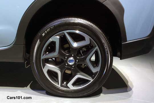 2018 Crosstrek alloy wheel, NY auto show, cool gray khaki shown