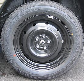 2008 X model wheel without full wheel cover