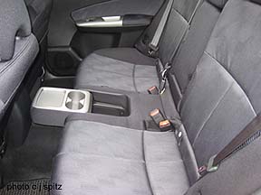 Subaru Forester 2009 rear seat