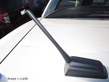 2011 Subaru Forester Premium, Limited, Touring fixed position roof antenna