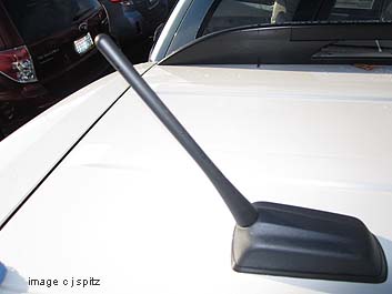 2011 Subaru Forester Premium, Limited, Touring fixed position roof antenna