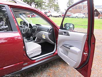 subaru forester's tall doors making getting in and out easy