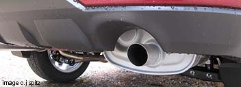 standard exhaust tips on 2011 Subaru Forester X, Premium