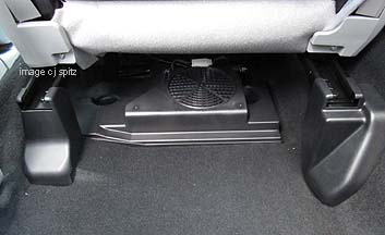 forester11subwoofer1.JPG