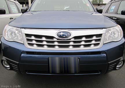 2012 Subaru Forester front grill