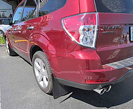 2013 forester xt with aftermarket rally armor mud flaps