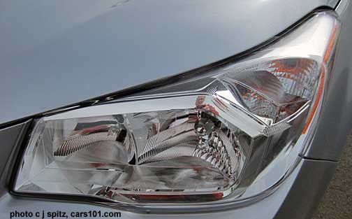 all 2.5i forester headlights have a silver interior surround