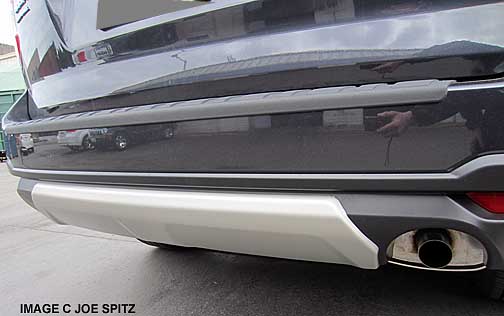 close-up on rear bumper underguard, optional on 2.5i foresters