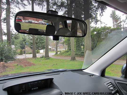 the 2014 forester rear view mirror