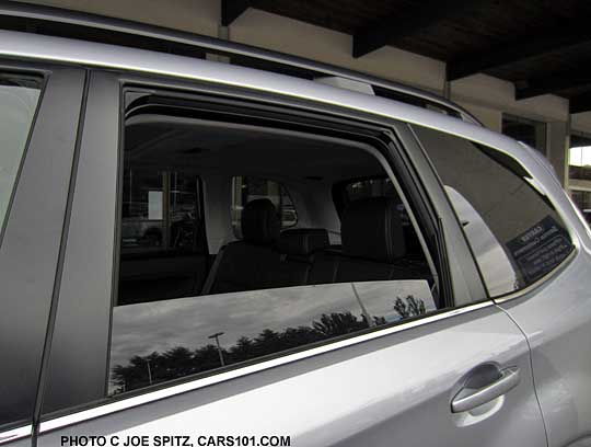 2014 subaru forester rear window goes almost all the way down