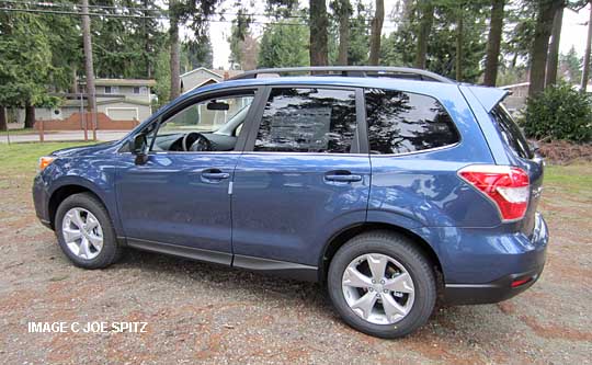 side view subaru forester, 2014 model year, color blue