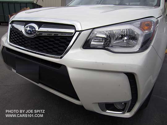 2015 forester xt toruing headlight, chrome trimmed foglight