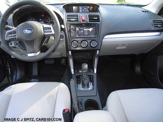 2015 forester 2.5 Touring interior