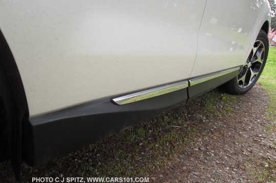 close-up on 2015 Touring models rocker panel chrome strip