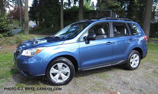 Quartz blue 2015 Forester 2.5i with optional alloy wheel roof rack package