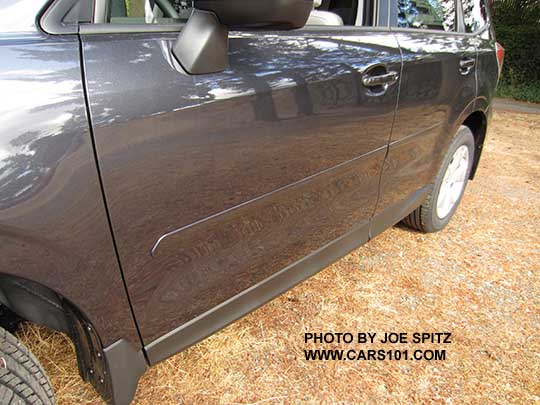 2016 Forester optional body side moldings, dark gray shown