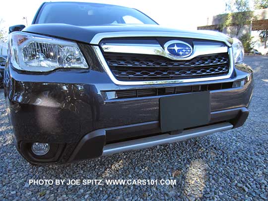 2016 Subaru Forester front grill