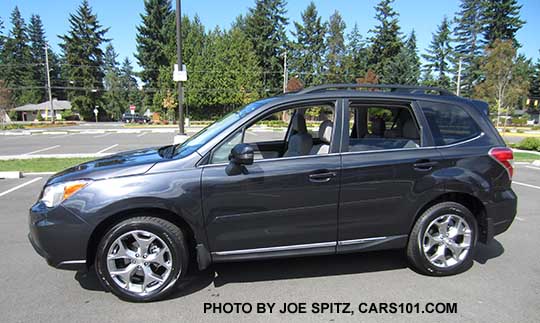 2016 Subaru forester 2.5 Touring, 18" alloys, lower chrome trim strip