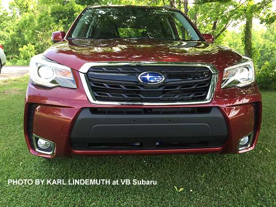 2018 and 2017 Forester XT model front grill with gloss back center strip, redesigned for 2017