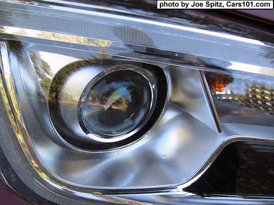 2018 and 2017 Subaru Forester headlights with Steering Responsive Headlights