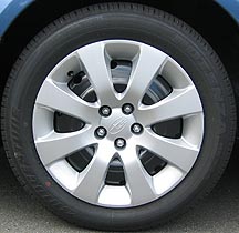 2.5i steel wheel with wheel cover