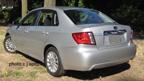 Impreza 2.5i sedan, silver, back view